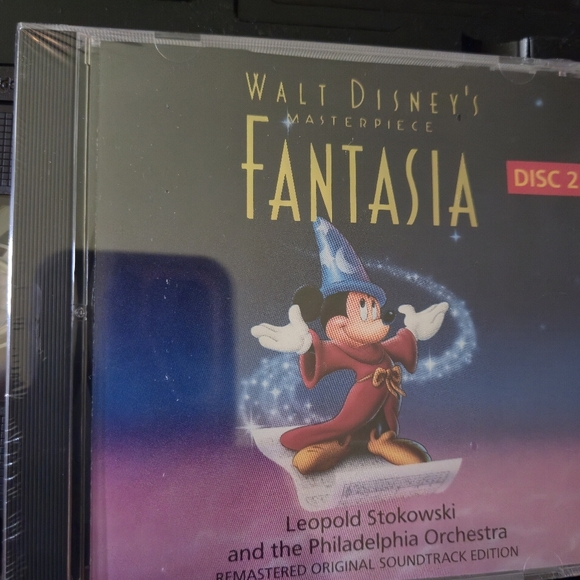 Fantasia Deluxe Collector's Box Set 1991 VHS/CD, Commemorative Lithograph & Book - Picture 9 of 11